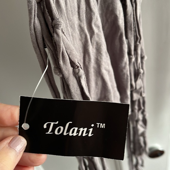 Tolani NWT Oblong Scarf - Picture 5 of 14